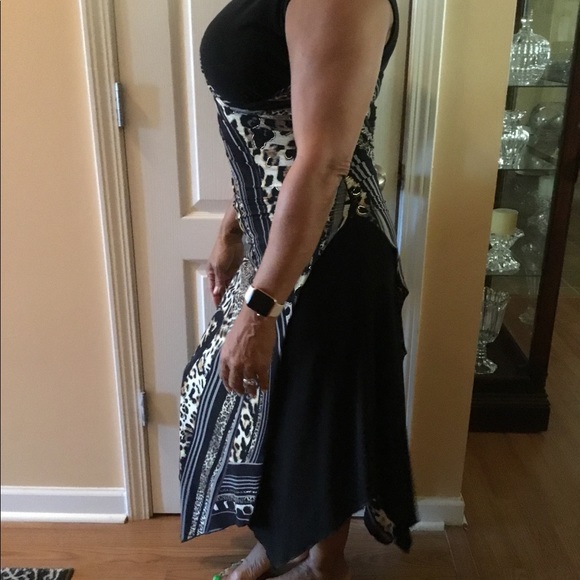 Dress - Picture 4 of 5